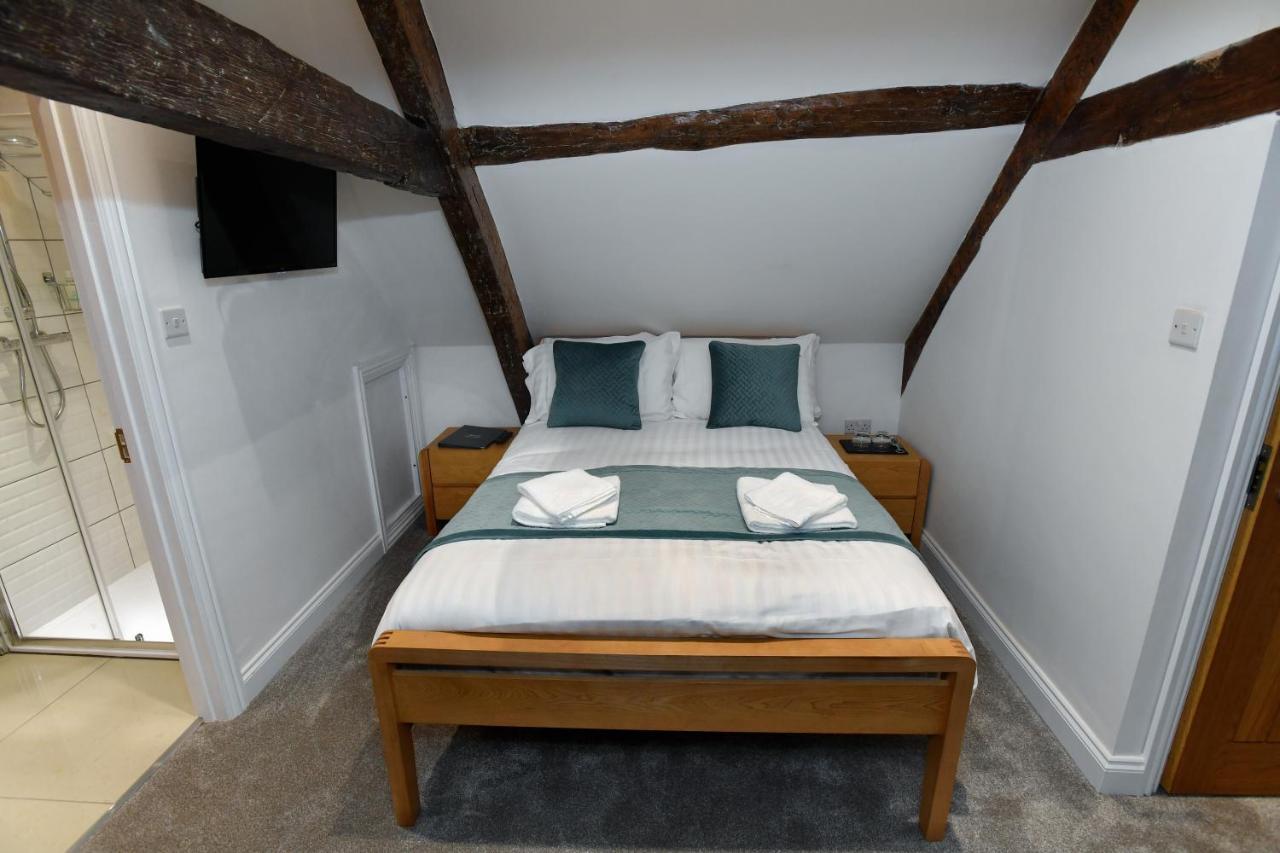 Alfred Russel Wallace Restaurant With Rooms Usk Exterior foto