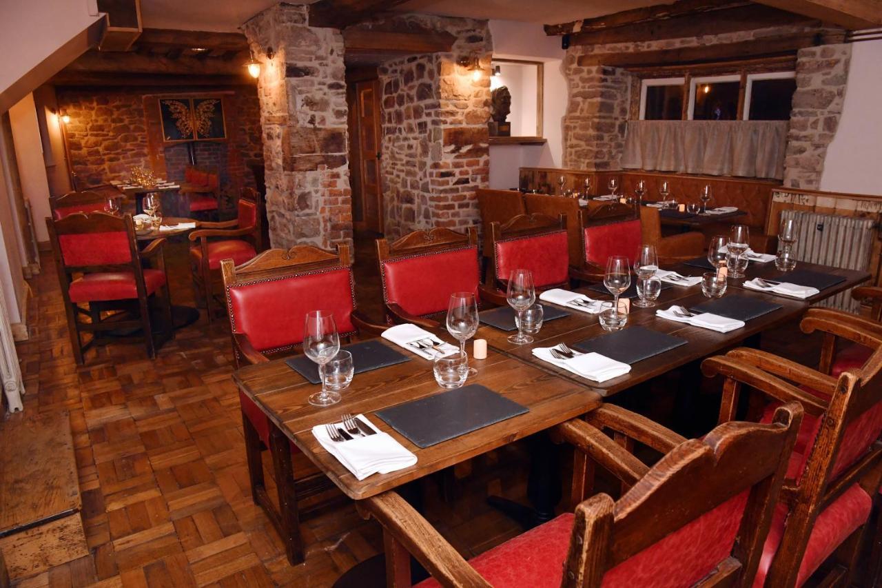 Alfred Russel Wallace Restaurant With Rooms Usk Exterior foto